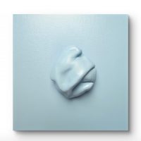 <div style="font-family: Arial, sans-serif; color:#2E2E2E; line-height:1.5;">   <strong>Baby Blue</strong><br>   Acryl, Formmedium auf Leinwand<br>   20 x 20 cm </div>