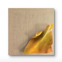 <div style="font-family: Arial, sans-serif; color:#2E2E2E; line-height:1.5;">   <strong>Gold Touch</strong><br>   Acryl, Acrylglas, Leinwand<br>   20 x 20 cm </div>